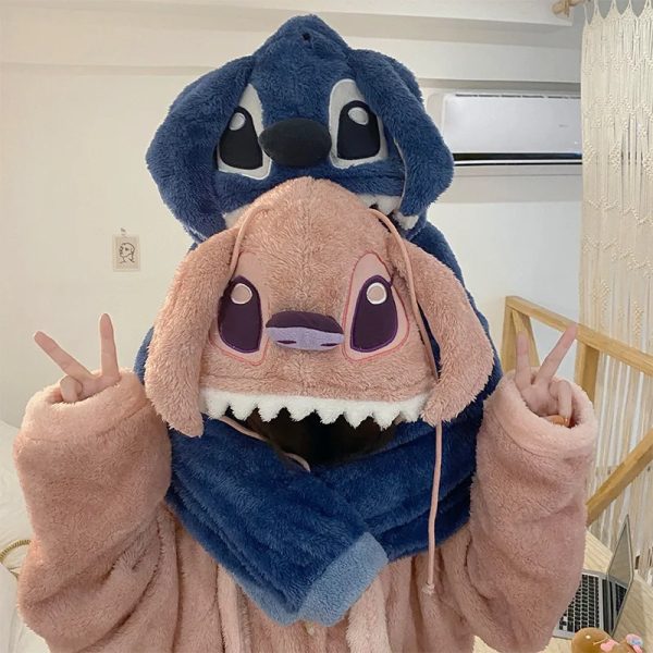 Cozy cuddle time with Lilo and Stitch! These comfy pajamas are perfect for movie marathons and sleepovers.